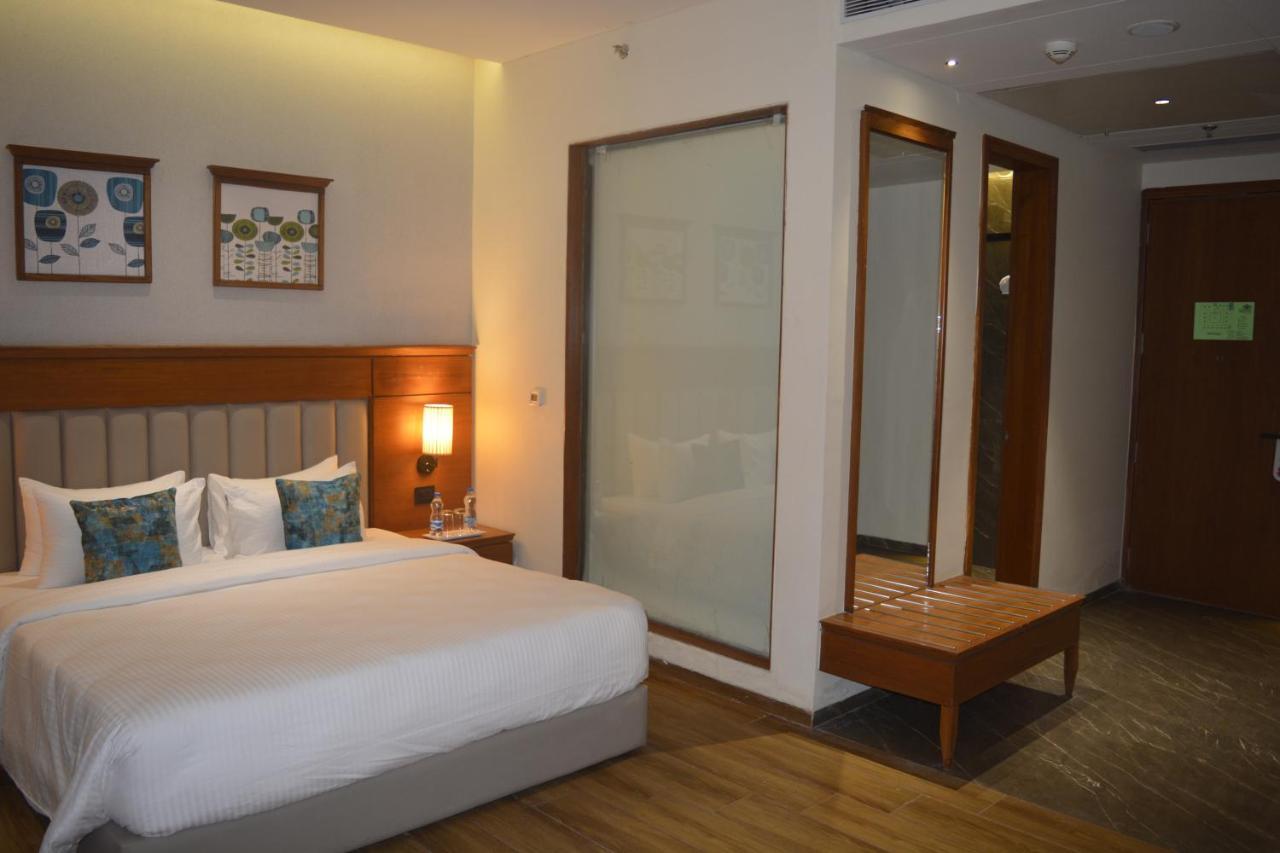 Sayaji Morbi Hotel Exterior foto